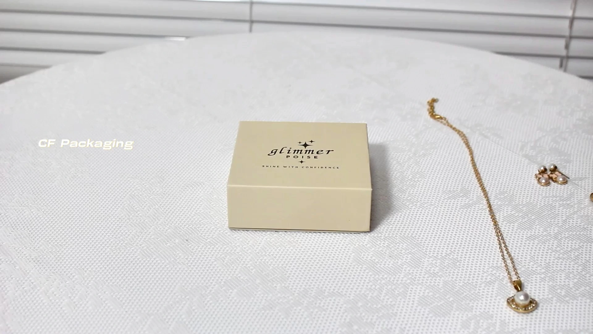 CF Clamshell Magnetic Closure Rigid Jewelry Box 1