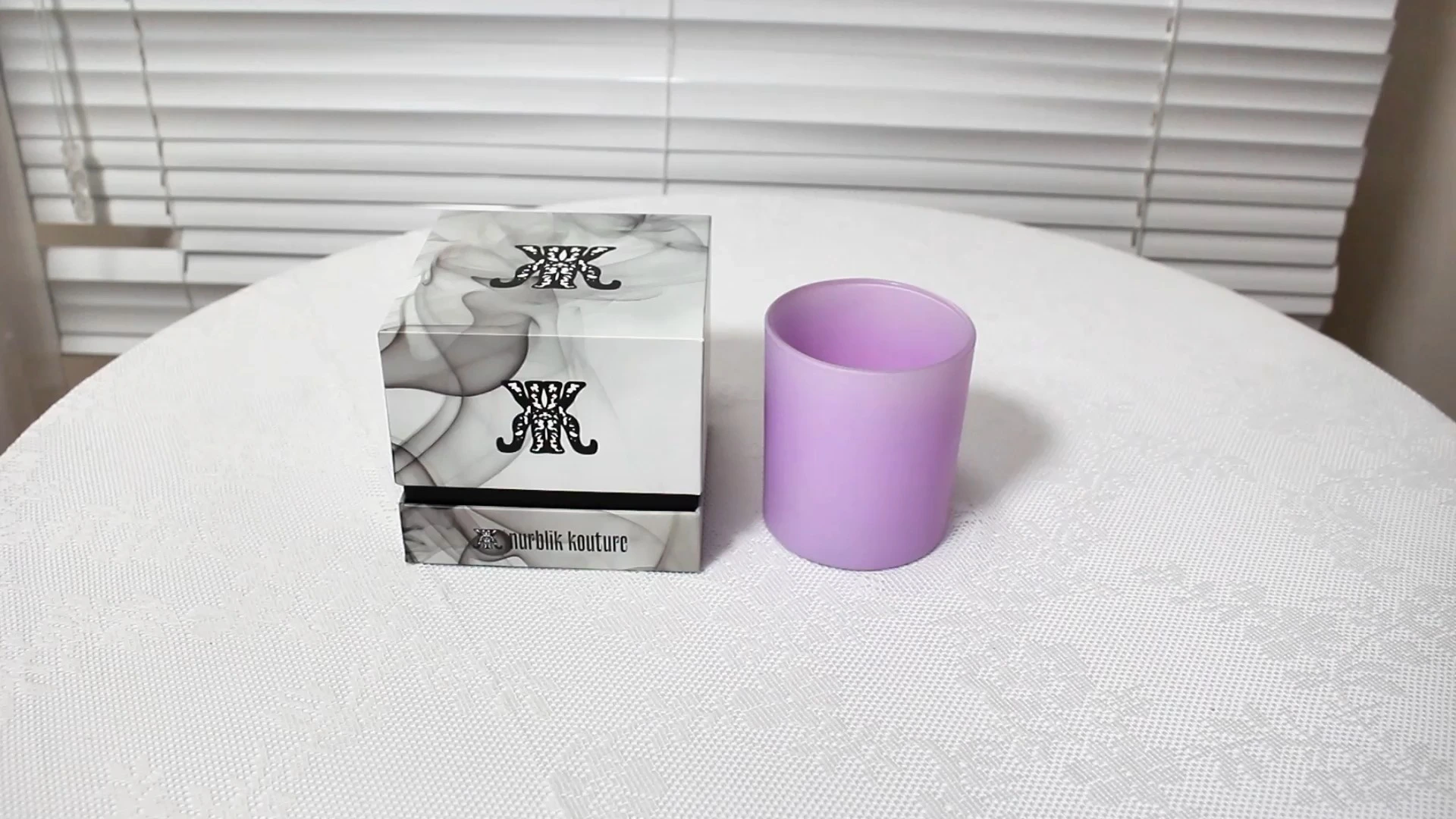 CF Candle Removable Lid Packaging Rigid Box From EVA Velvet insert 1
