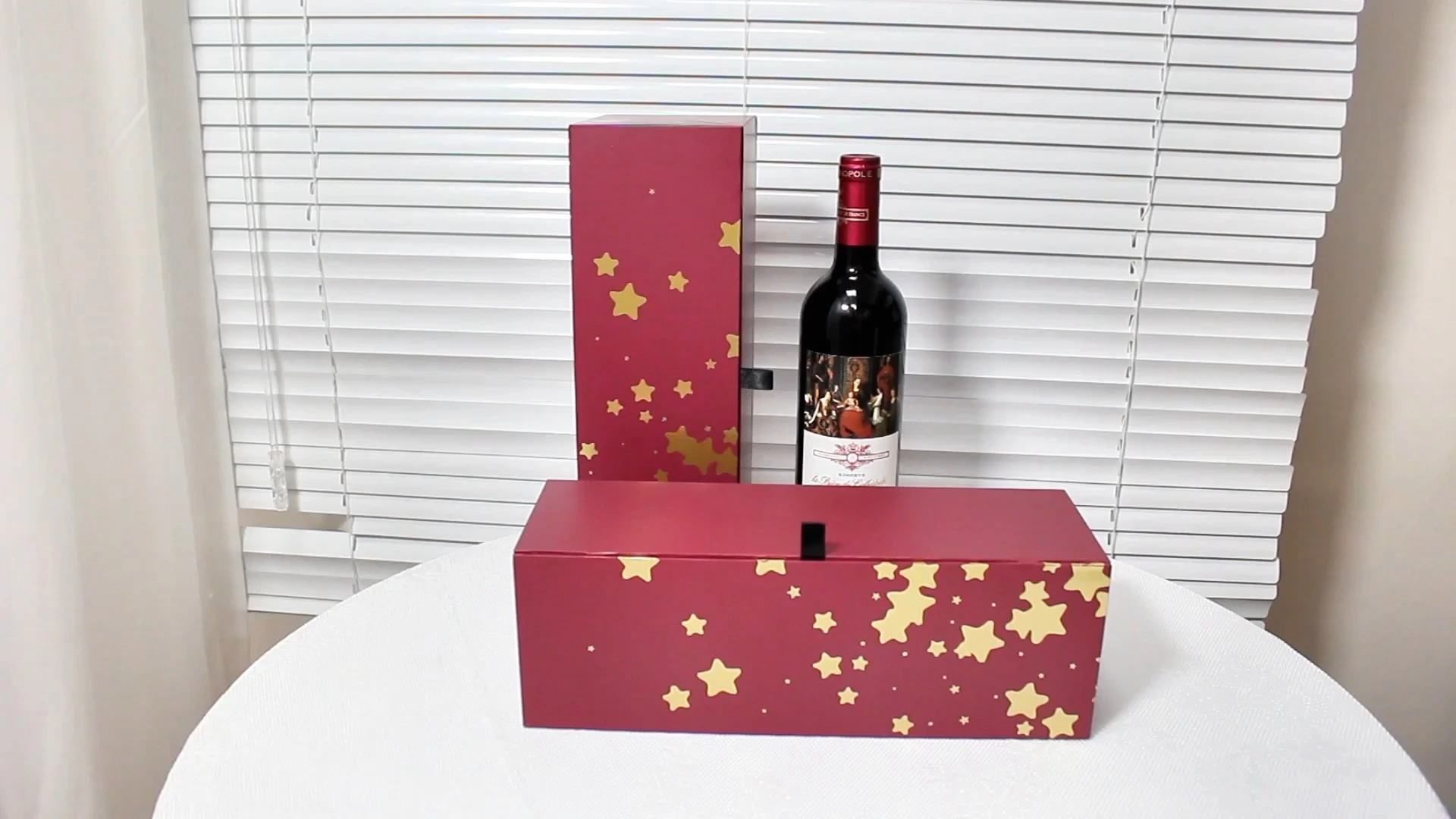CF Rigid Clamshell Wine Box With Magnetic Closure Elegant 1