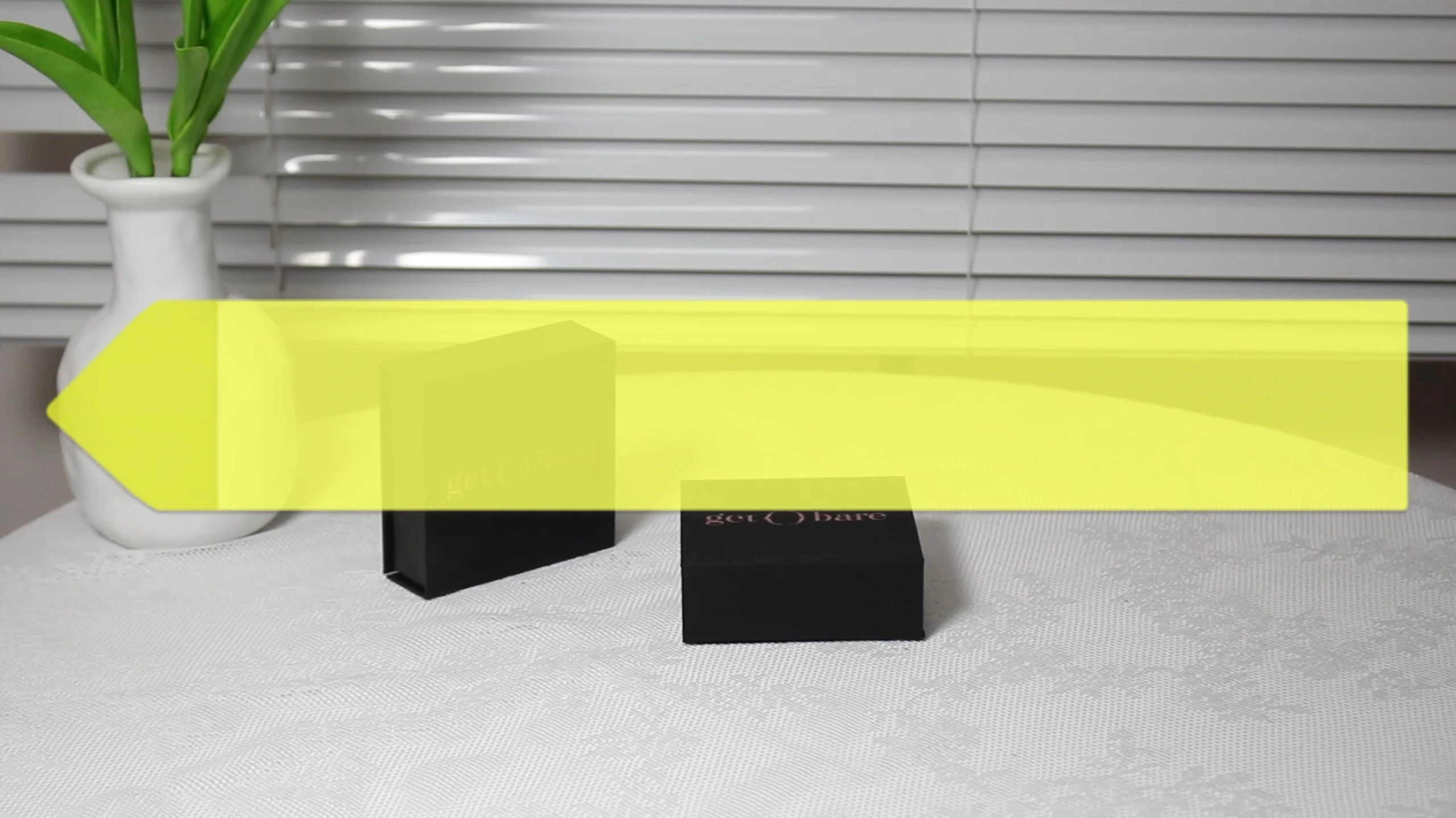 CF High Quality Small Luxury Gift Boxes Rigid Paper Cardboard Modern Magnetic Closure Packaging for Recycled Materials 1