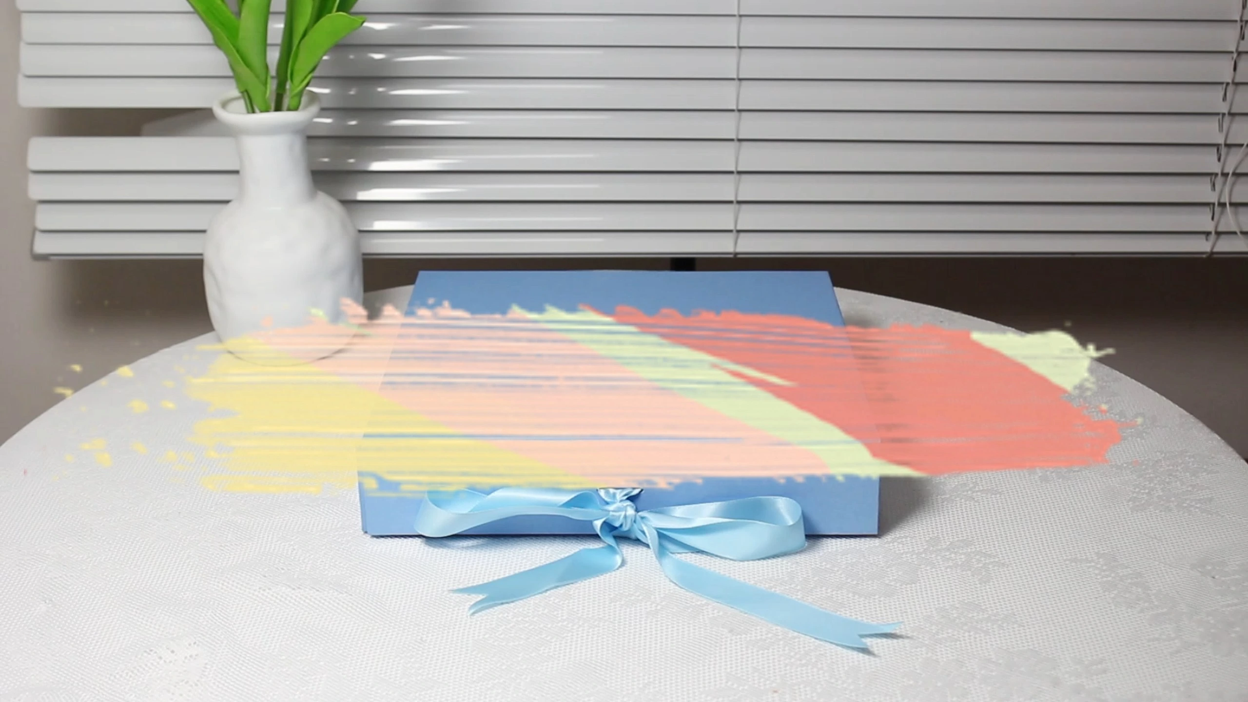 Caja para pelucas de papel duro de seda satinada azul CF con cierre plegable, materiales reciclados, embalaje para accesorios de regalo en relieve. 1