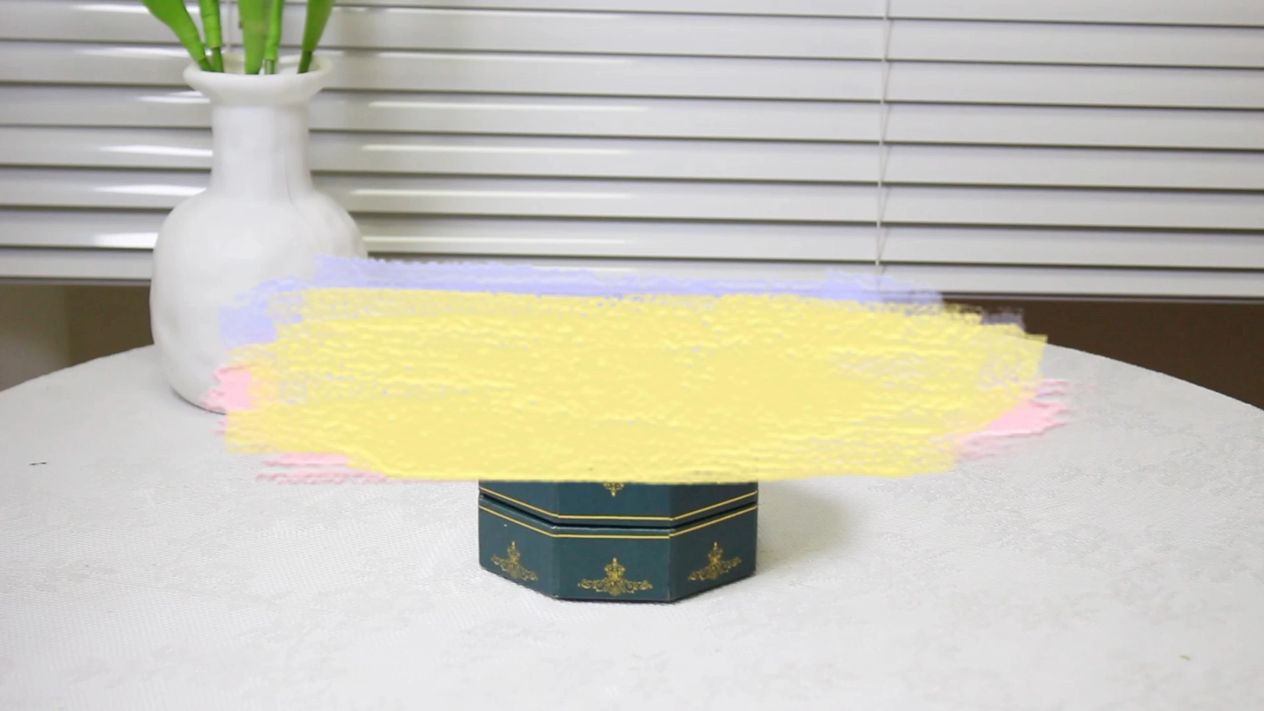 CF Gift Box Octagonal Paper Box With Shiny Foil Stamping Logo For Gift Packaging 1