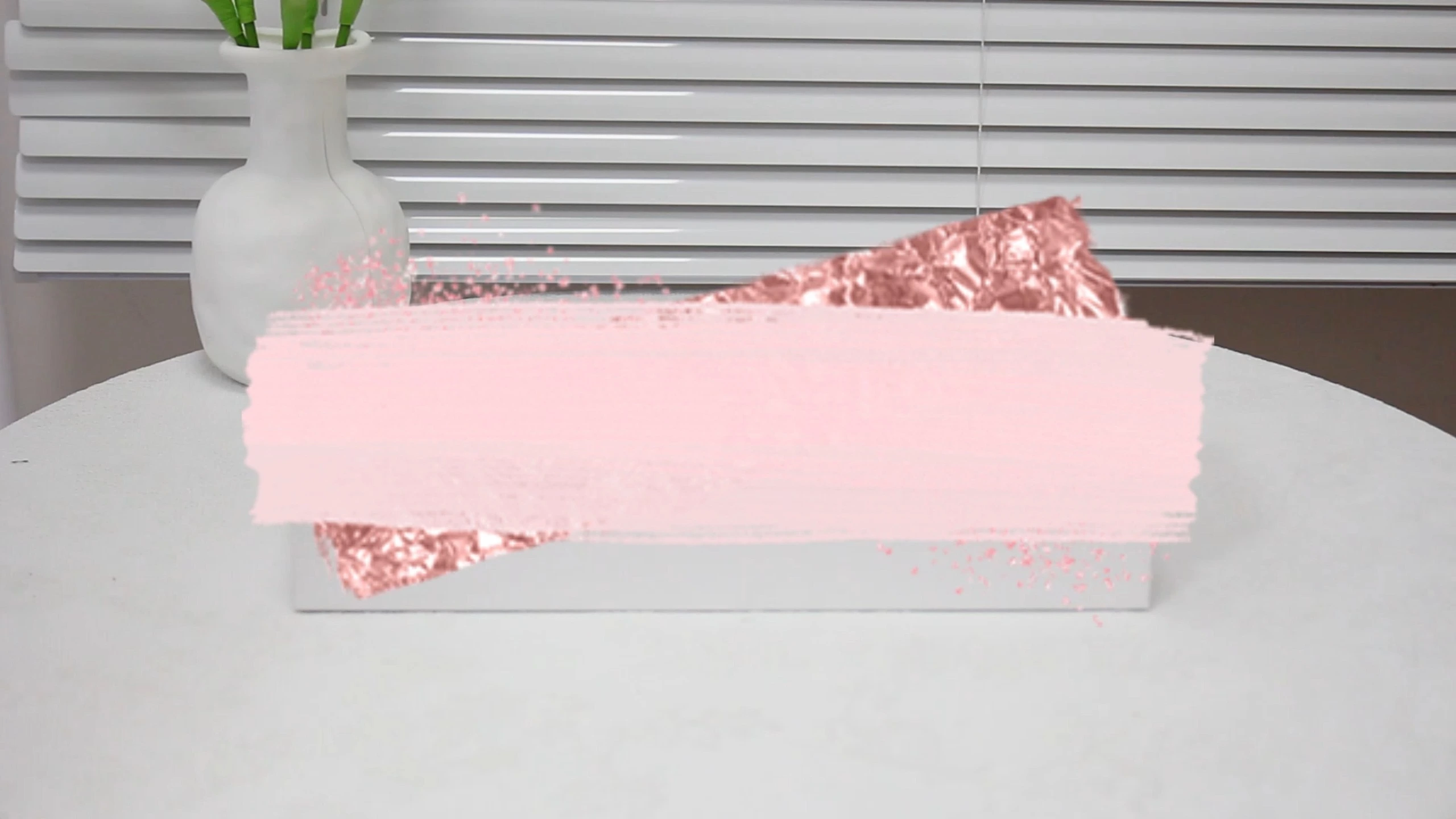 CF Printed Luxury Rigid Paper White Closure Magnet Paper Box Packaging Magnetic Gift Box 1