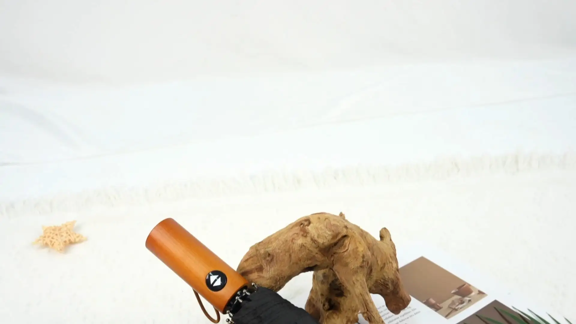 Kompakt tragbare automatische Offene Nahe Leichte 3 faltbare Bambusgriffsweg mit umweltfreundlichem RPET-Stoff 1