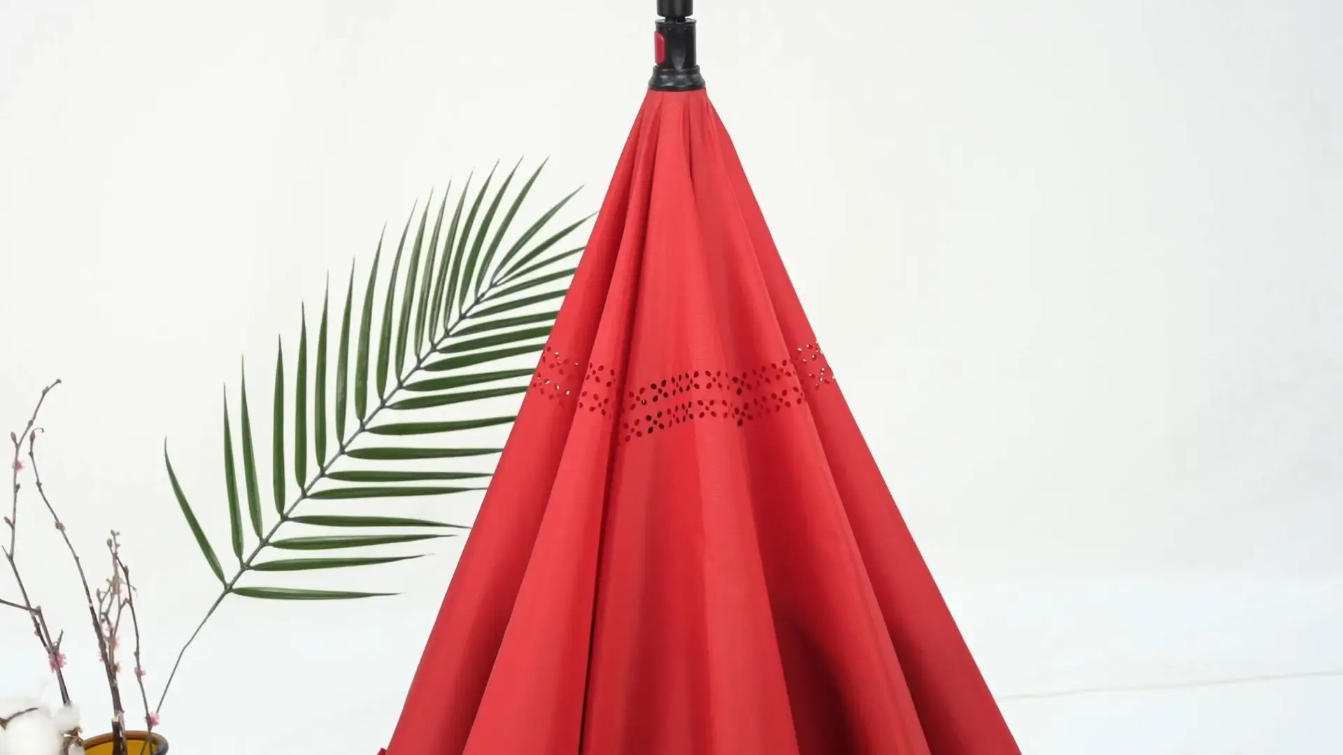 Factory Supply 23 inch Manual Open C Shape Handle Double Layer Hands Free Inverted Reverse Straight Umbrella 1