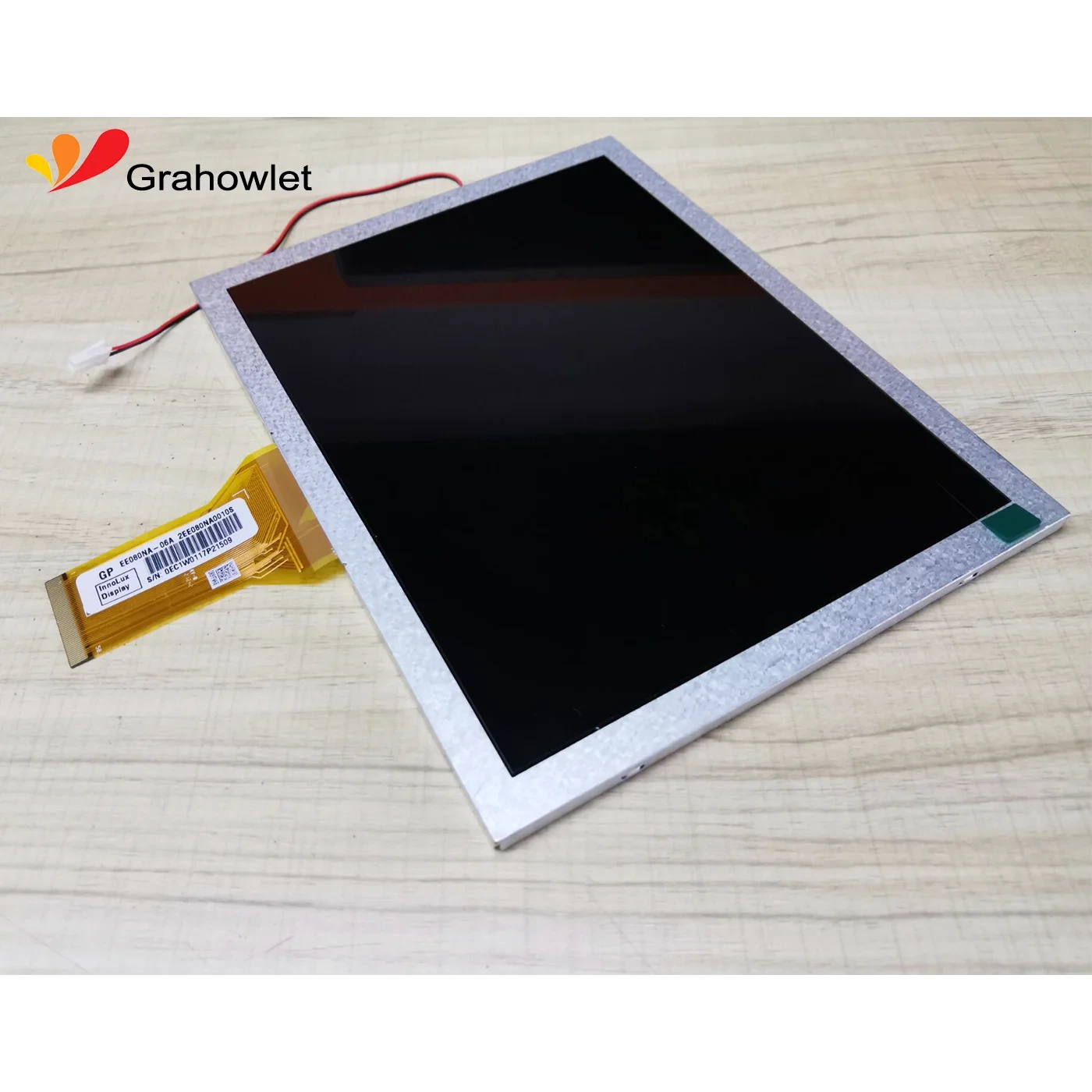 8-дюймовый TFT ЖК-экран — разрешение 800x600, индивидуальное решение 1