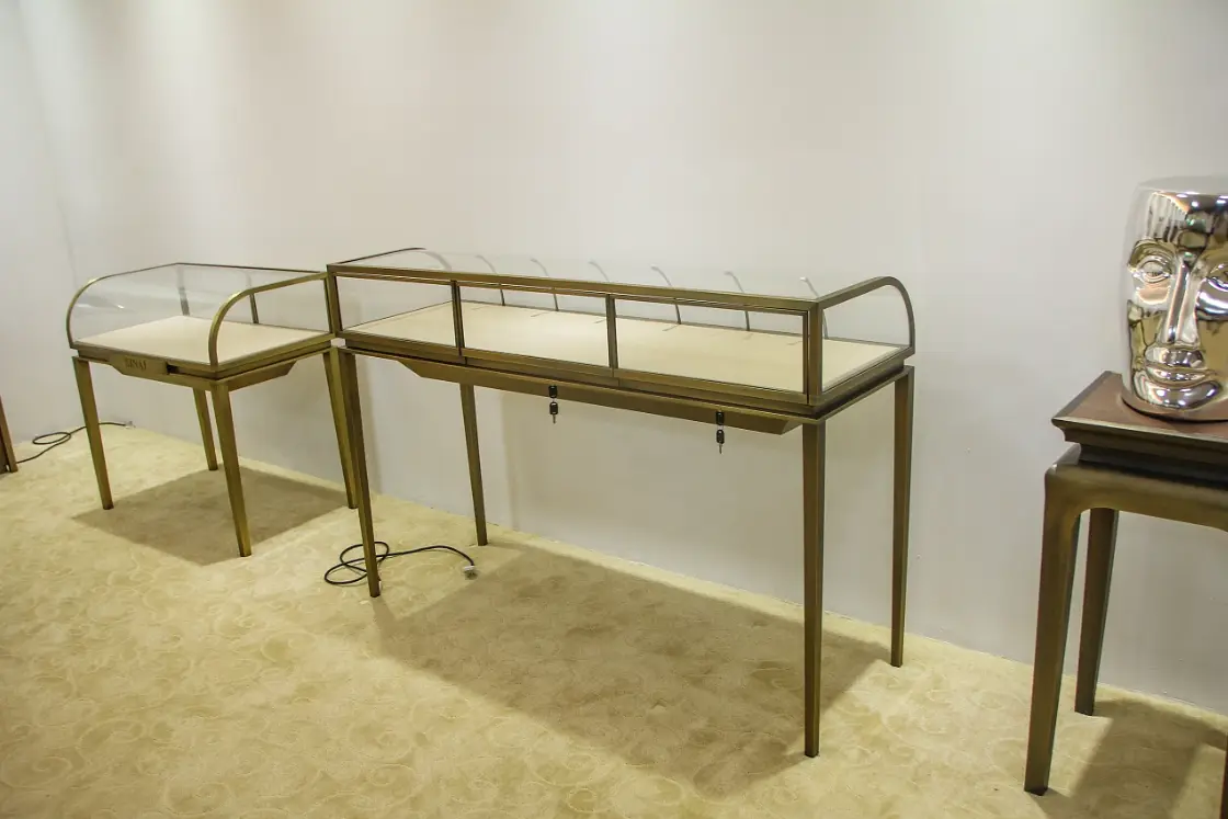 Top Glass Showcase Display Cabinet Factory 3