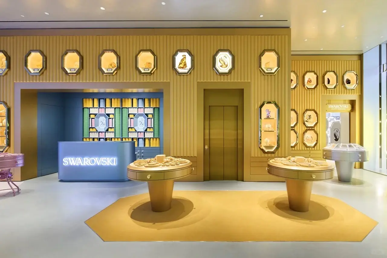 Best Glass Showcase Display Glass Showcase Display Company 3