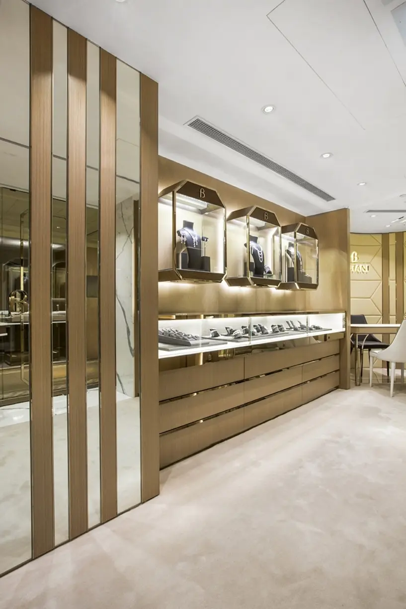 Jewelry Showcase Suppliers Manufacturers R&D Designer-lighting Designer-soft Fitting Designer and Display Designer) 2