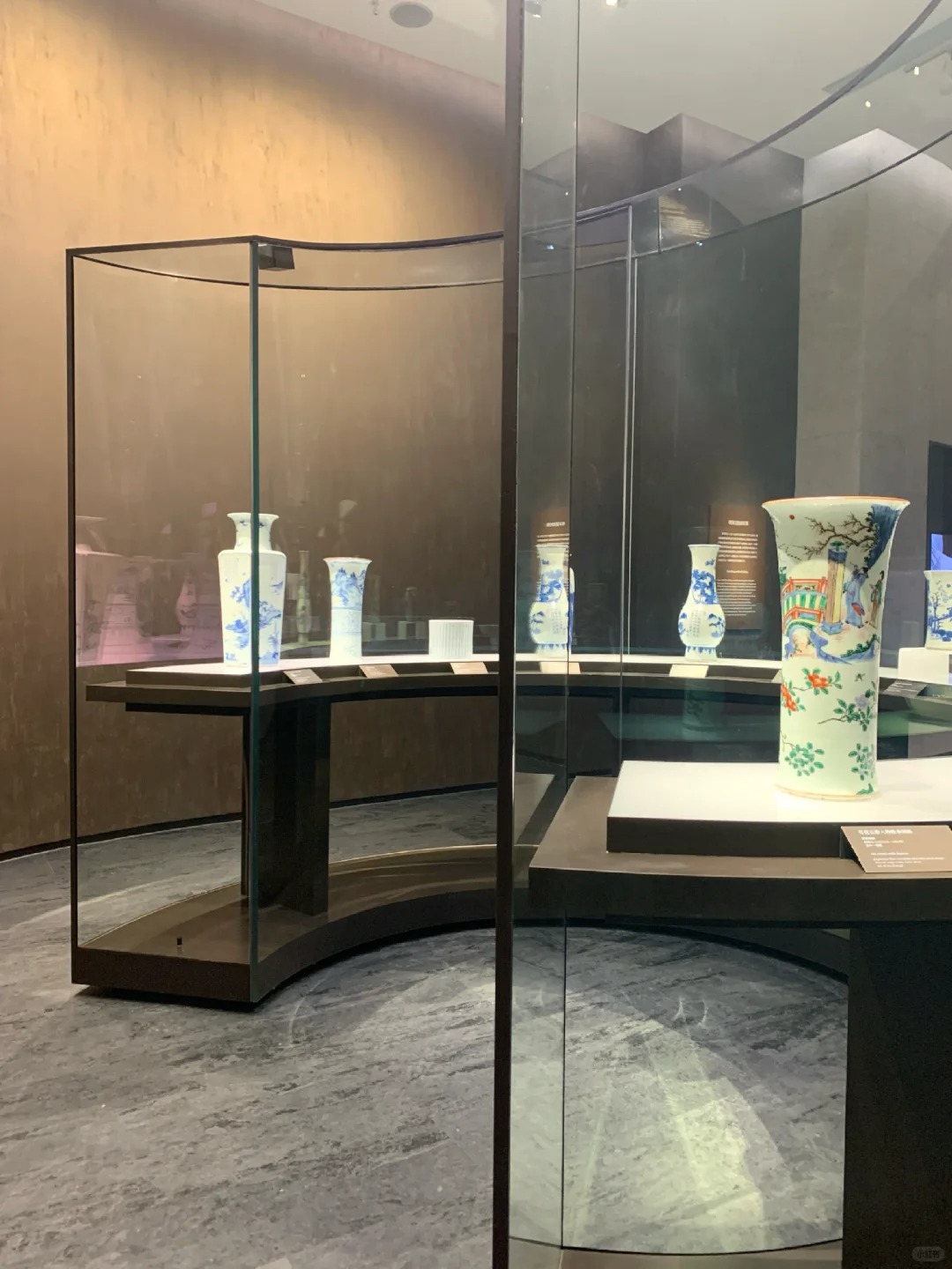 Vitrinas de antigüedades de vitrinas de museo personalizadas de últimas formas únicas 3