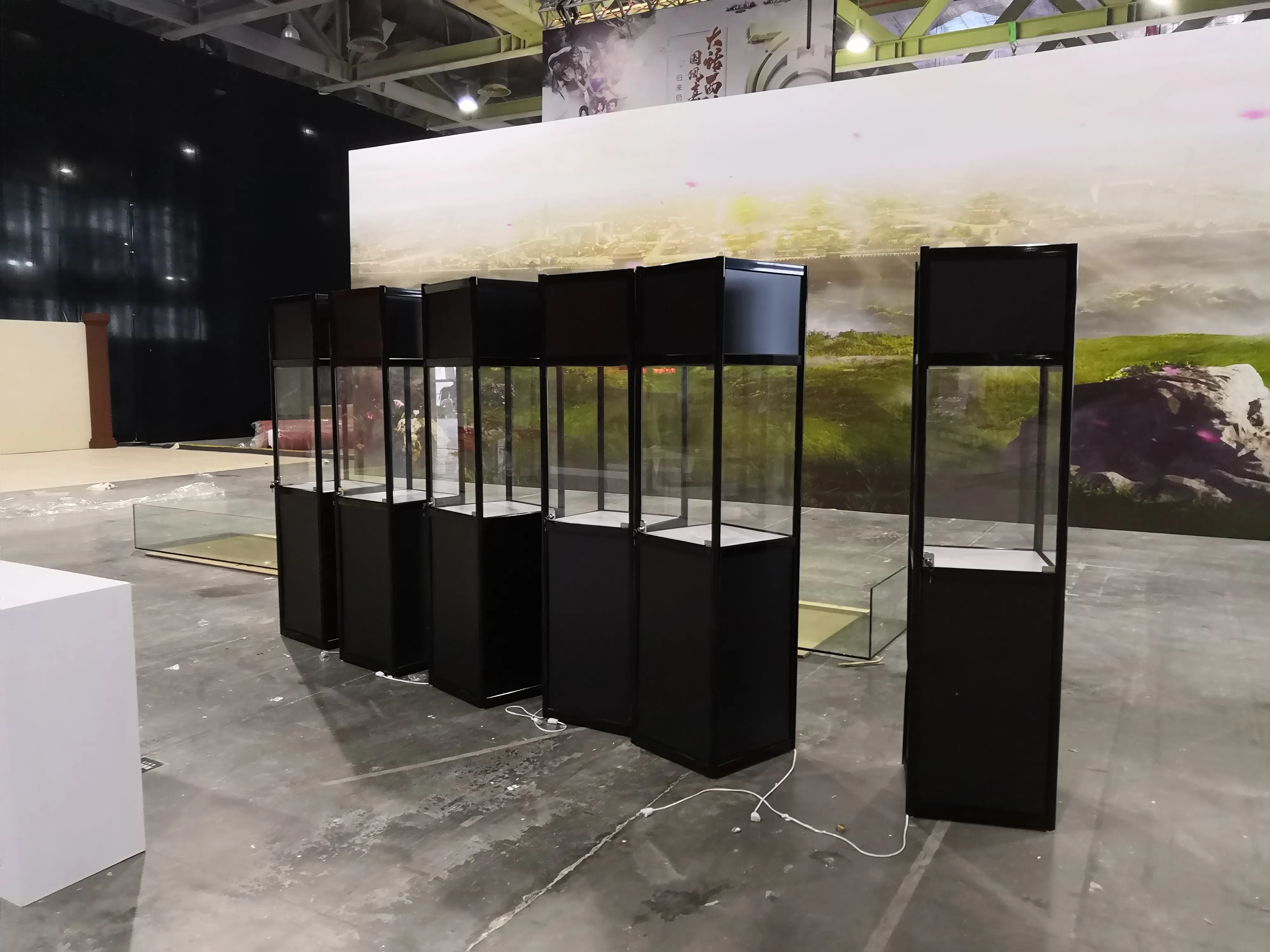Top Glass Showcase Stand Factory 4