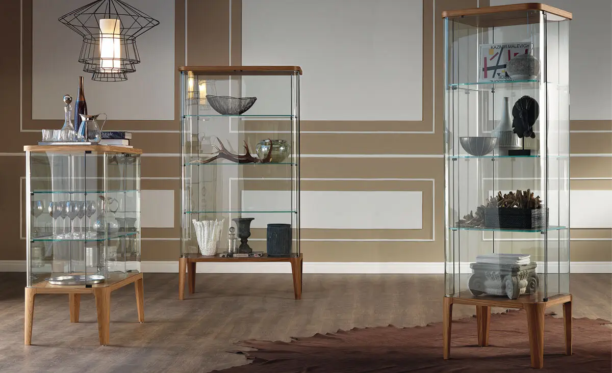 Custom Made Glass Display Cases Manufacturer - - LUXE Showcases 5
