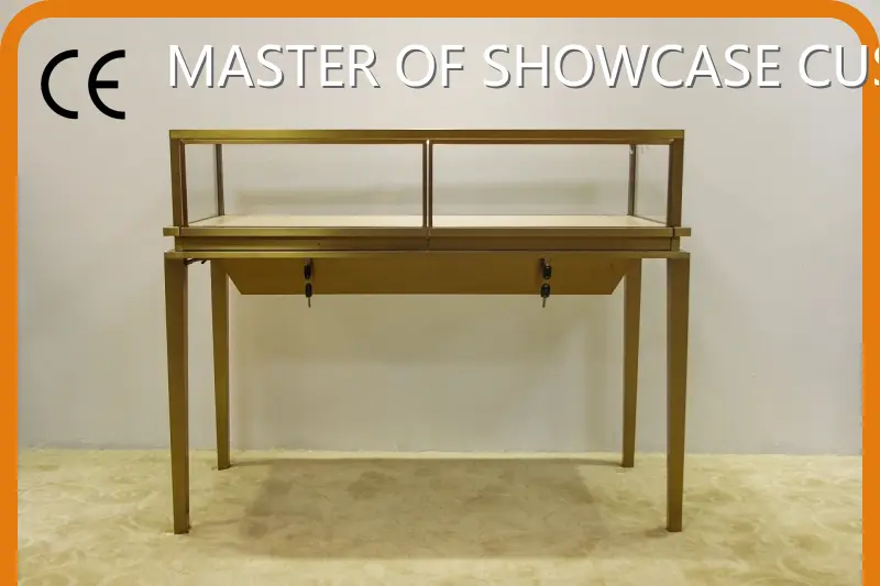 Jewelry Showcase Display Etc by LUXE Showcases 1