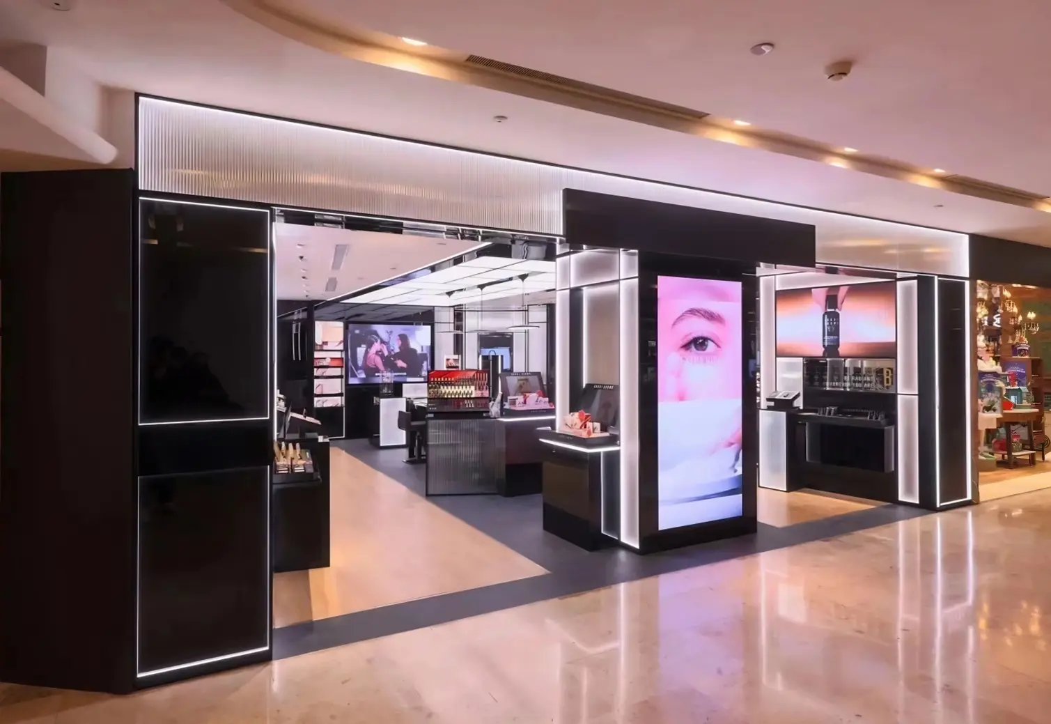Round Glass Showcase Company 10 Professional Design Team(space Designer 5