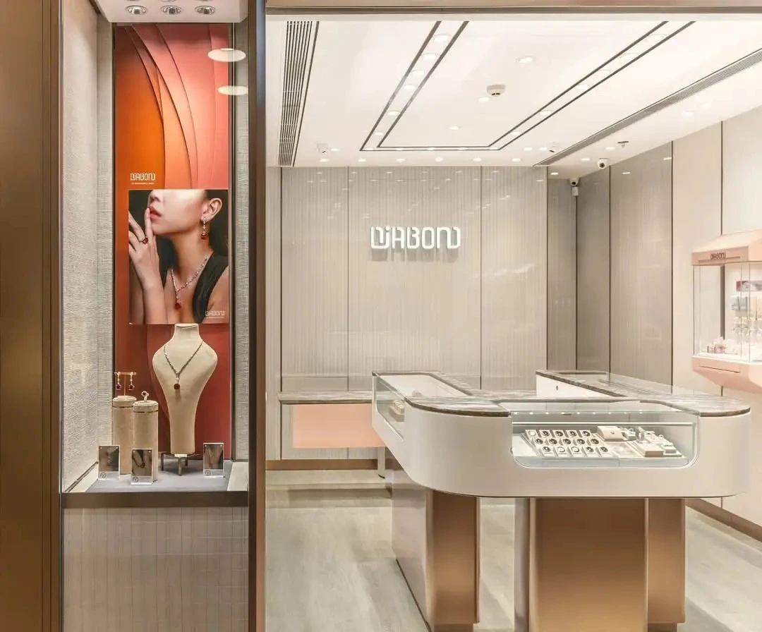 High-End Custom Jewelry & Watch Display Cabinets | Highlight Your Brand with Exclusive Retail Fixtures by Luxeshowcase 1