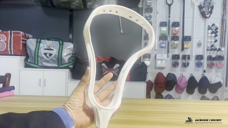 Girls lacrosse gear - women's lacrosse unstrung head for midfield 1