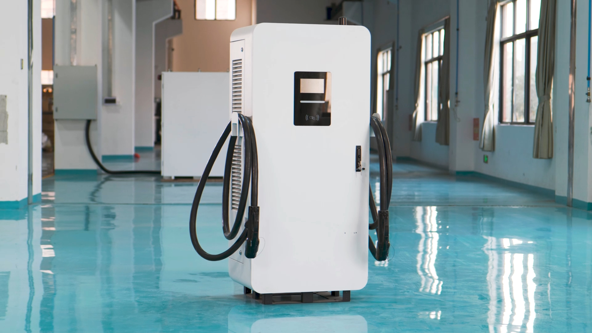 Isixazululo Esithuthukile se-iFlowpower Sezimoto Zamandla Amasha | Isiteshi sokushaja esingu-120kW DC 1