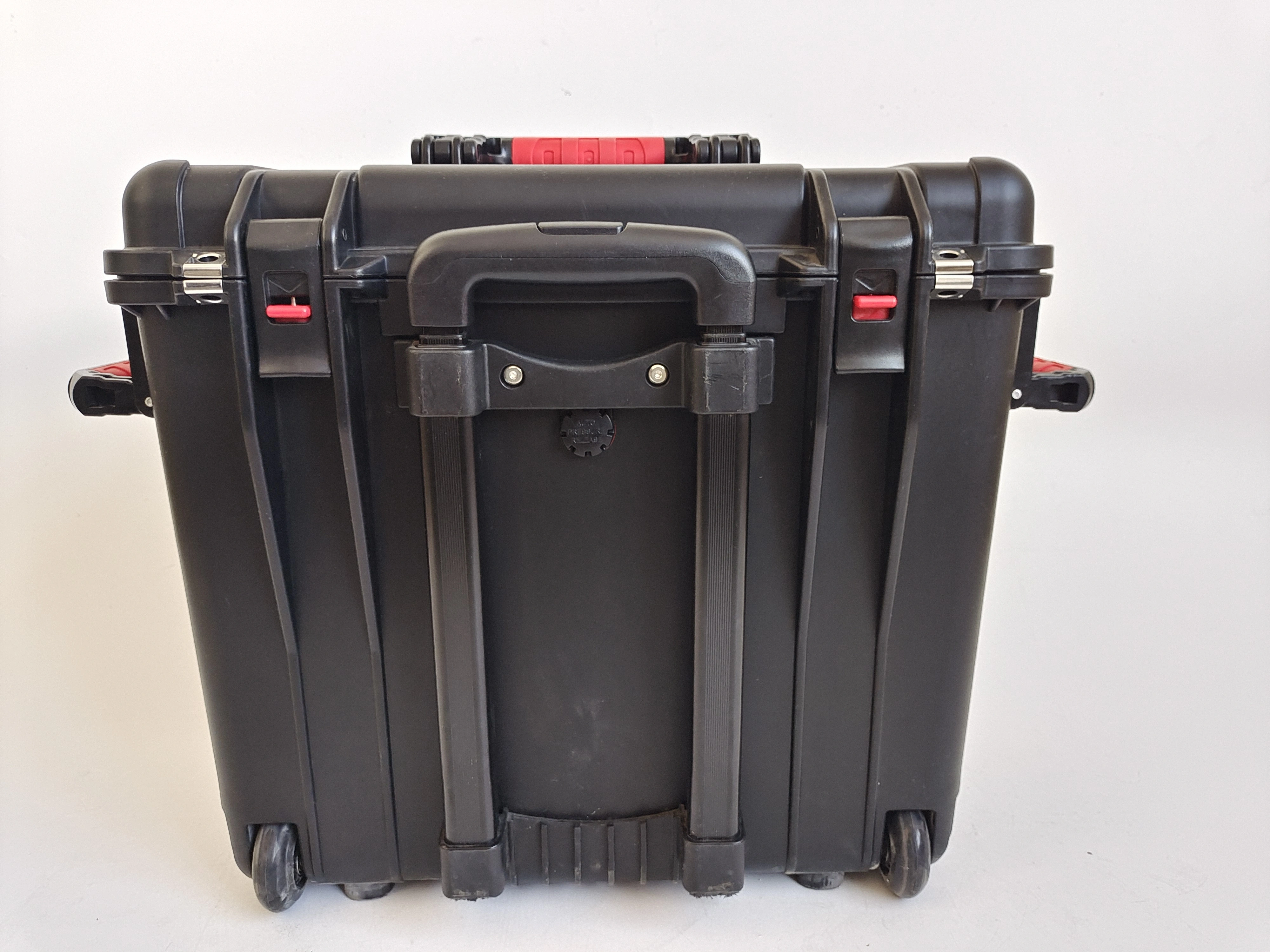 Tayada Multifunctional dibadda koronto sare oo la qaadi karo AC/DC 4kw Soo saaraha | iFlowPower 1