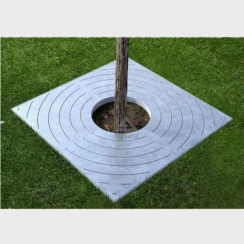 Grilles d'arbre de forgeron de rue extérieure 1
