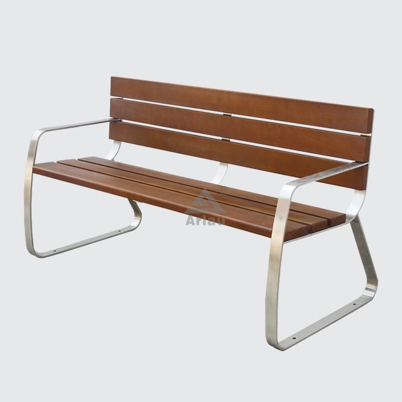 Silla tipo banco de madera de acero inoxidable. 1