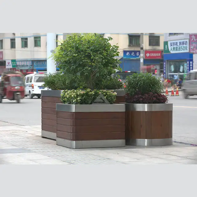 Municipal flower pot 1