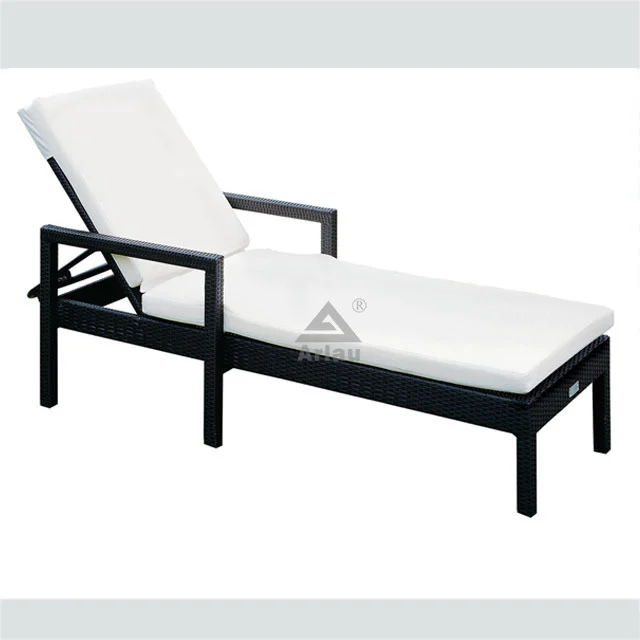 Commercial Outdoor Beach Lounger Daybed 1