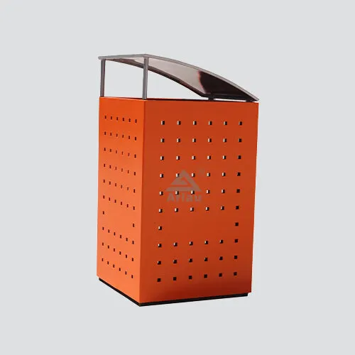 Poubelle carrée extérieure orange 1