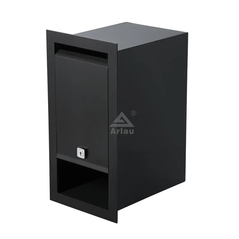 modern lockable square curbside letterbox 1