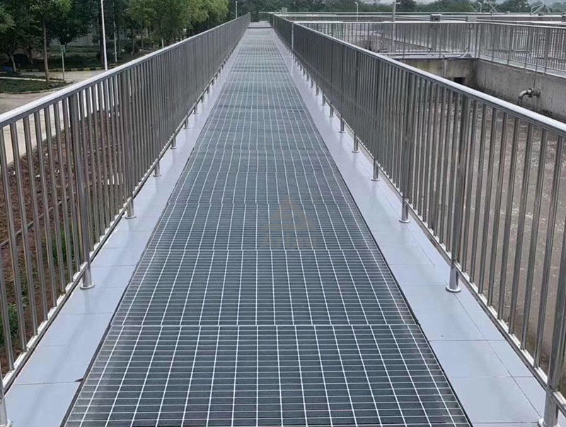 Quality OEM Steel Grating Metal Railing Manufacturers,Suppliers ...