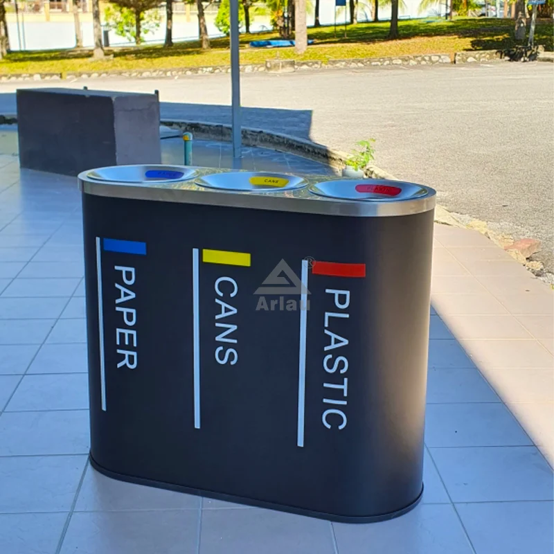 Papelera de metal grande para exteriores 1