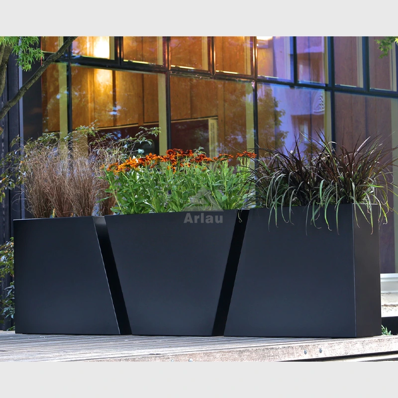 Outdoor garden combination black metal plant pots 1