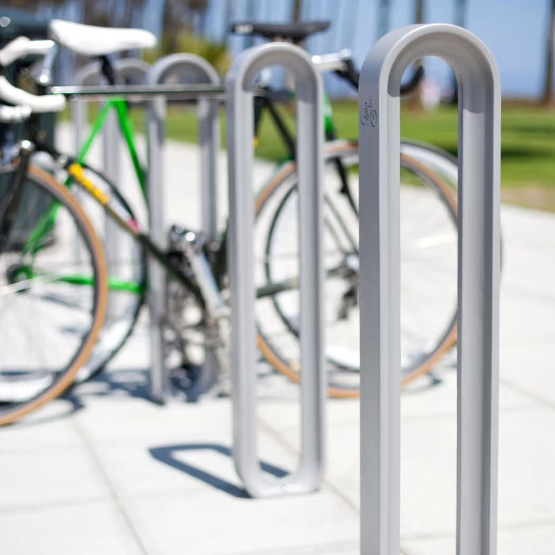 Outdoor Stainless Steel Bike Rack for Roads and Parks | Arlau