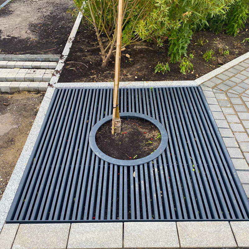 Custom Square Metal Tree Grate - Durable Tree Pit Cover and Guard - Arlau