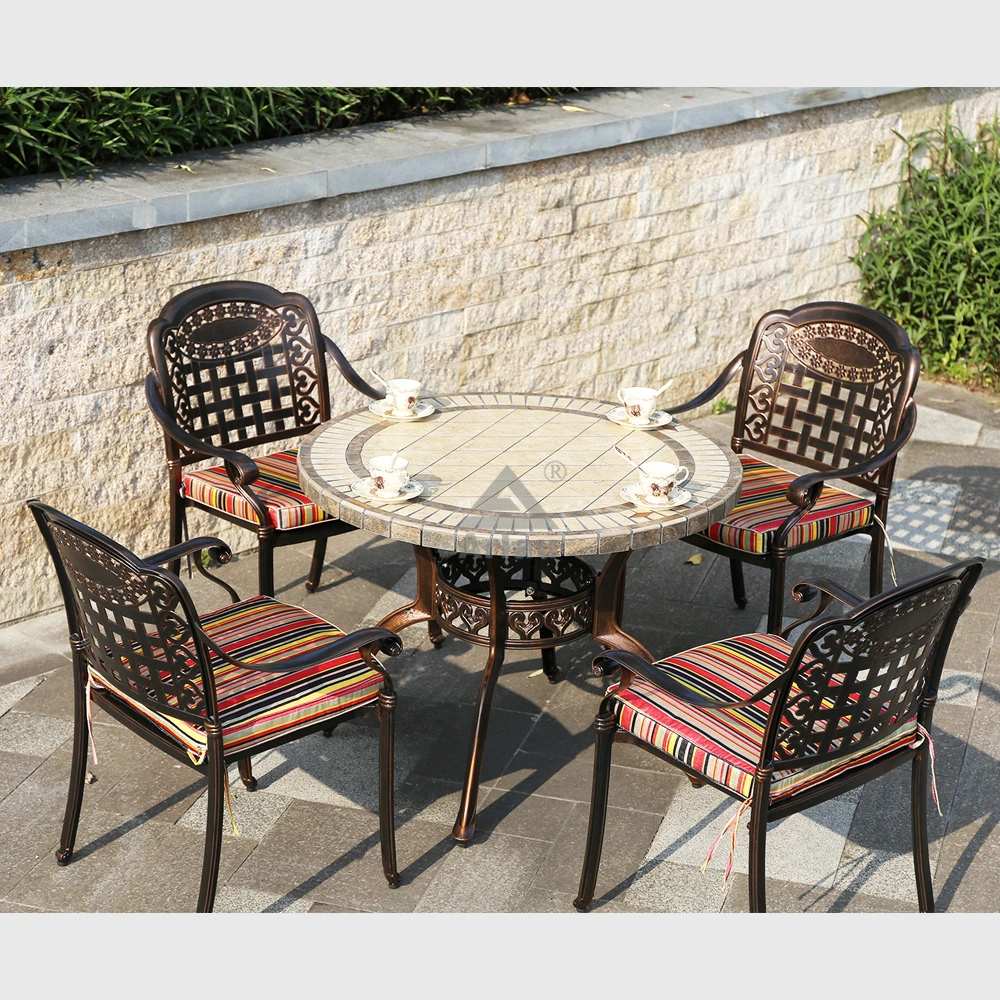 Conjunto de comedor de muebles de aluminio de fundición al aire libre de 7 piezas 1 mesa redonda y 6 sillas con cojines de color caqui y agujeros paraguas 1