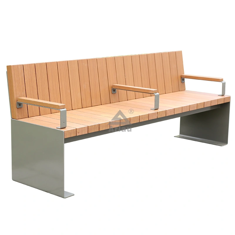 Bancos de parque de madera para exterior personalizables con respaldo y reposabrazos 1