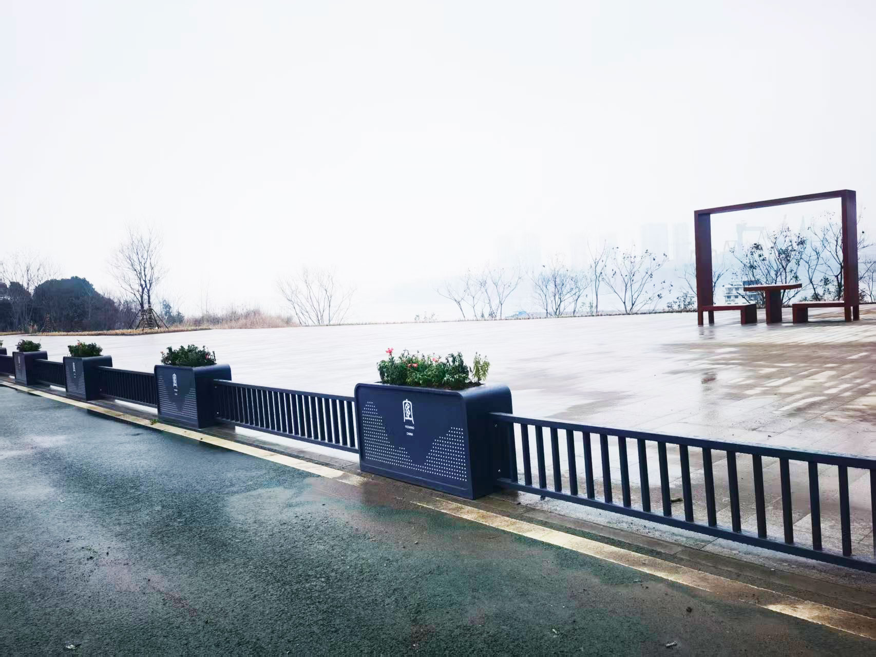 Arlau Global Wholesale Flower Box Railings – Municipal Engineering Solution