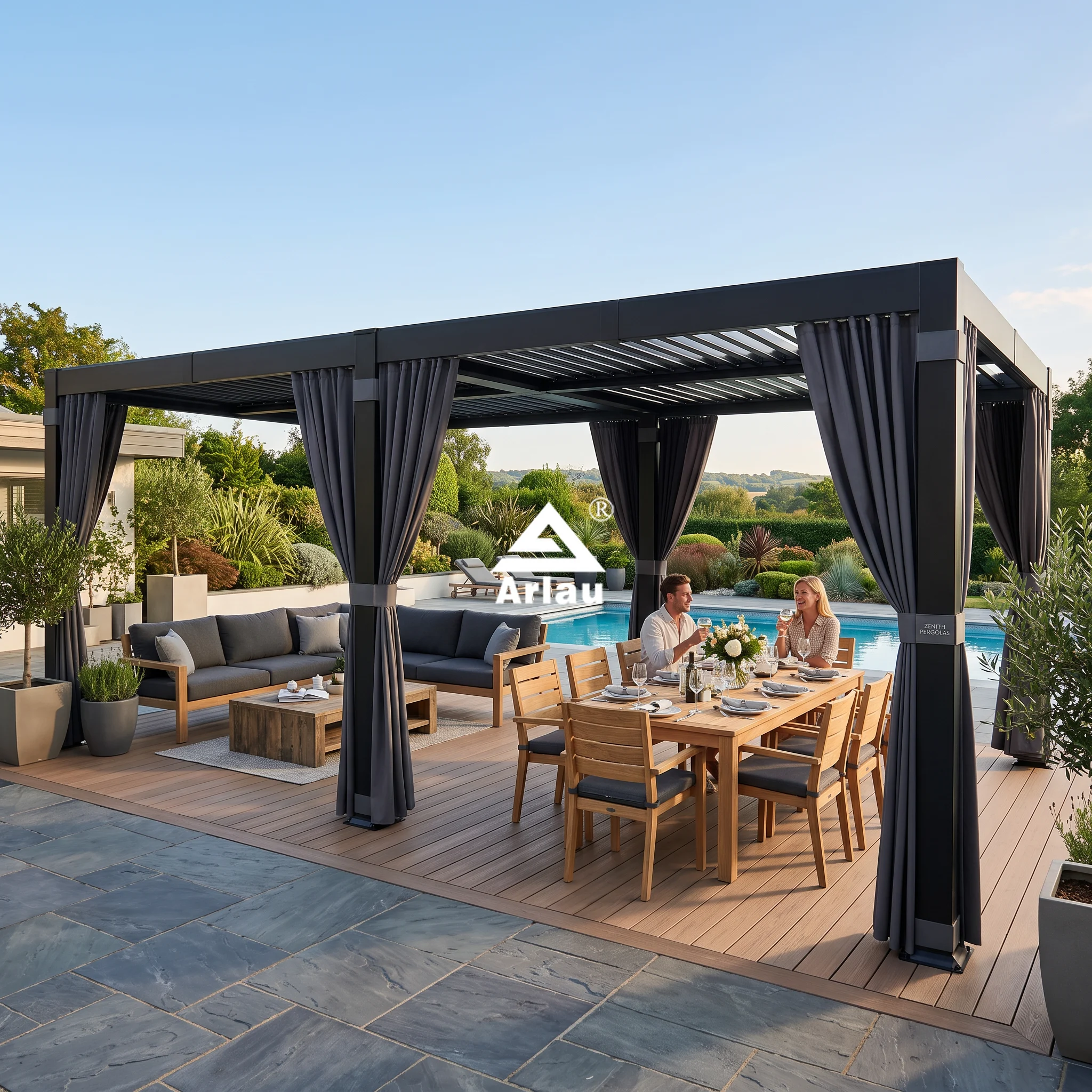 Pergola à lames orientables en aluminium avec rideaux et moustiquaire 1