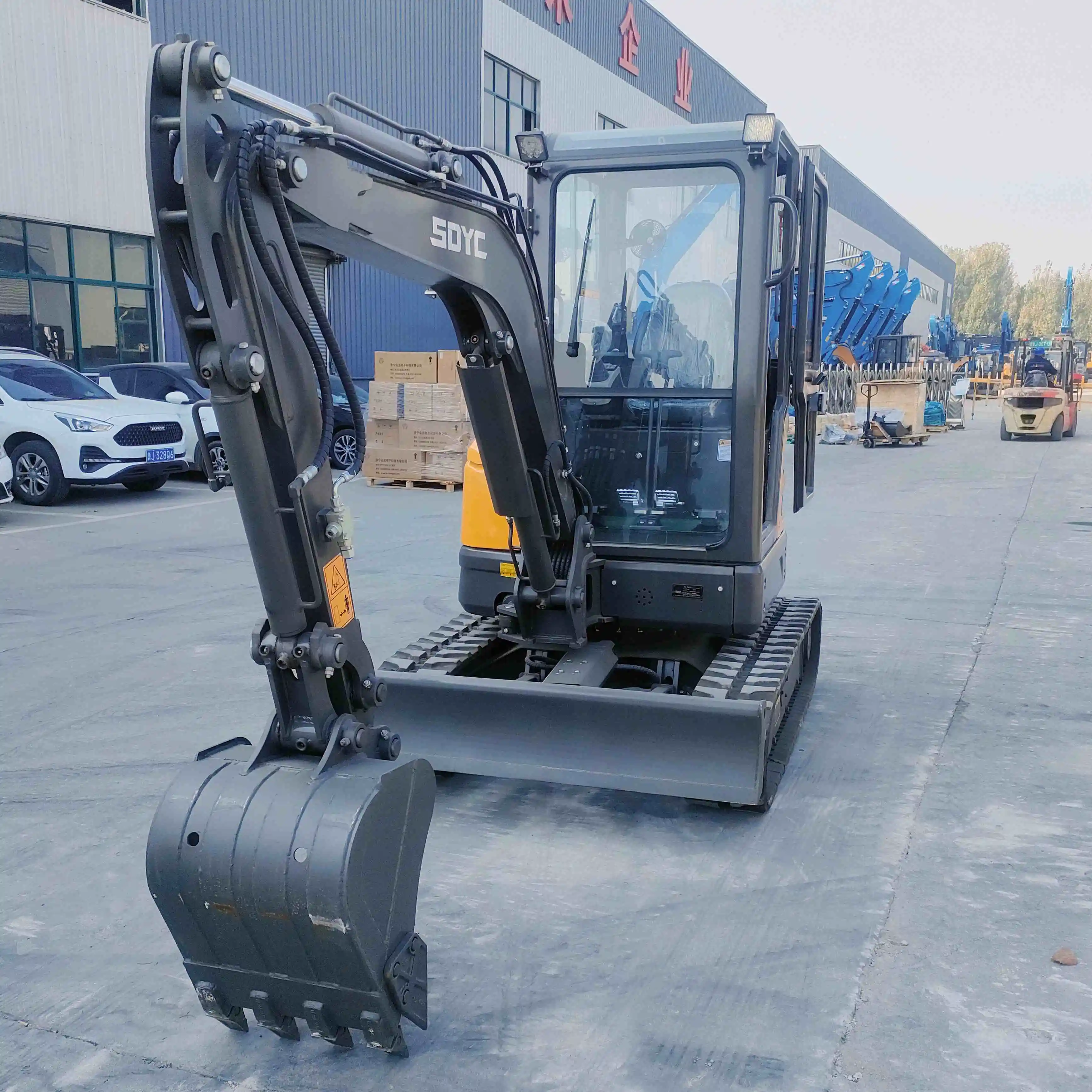 Mini Digger for Sale Suppliers 10-30 Days Based on Order Quantity 6