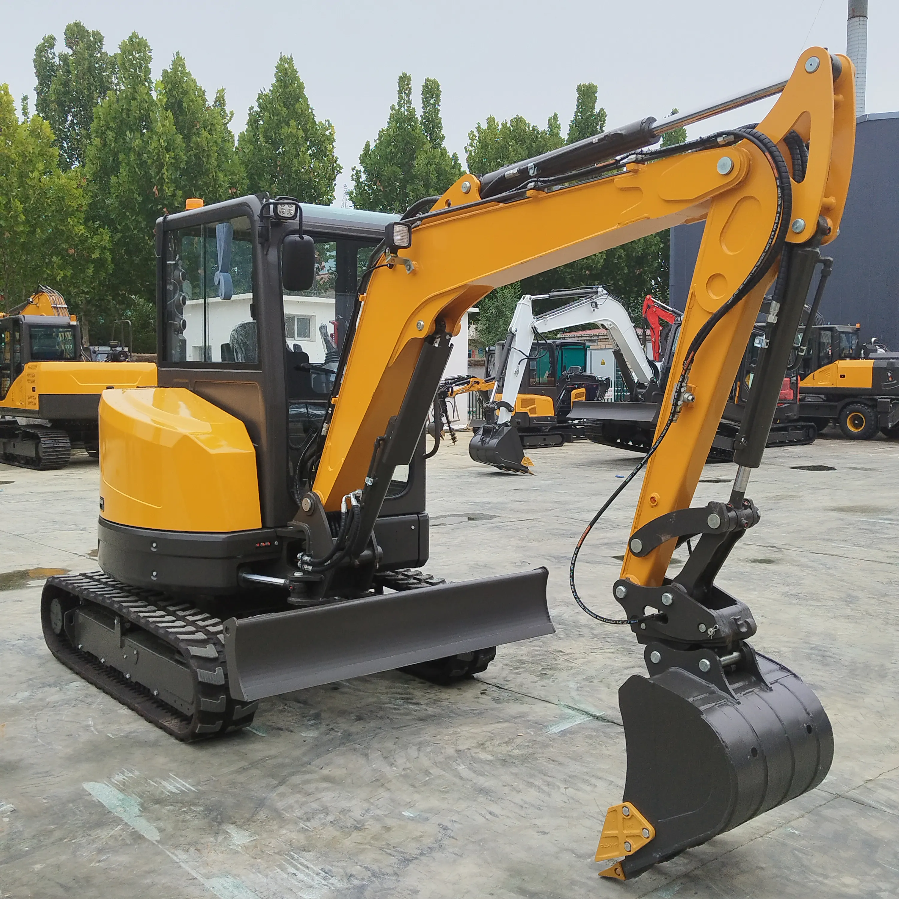 Small Excavator Supplier Blue by Fullwin Machinery 3