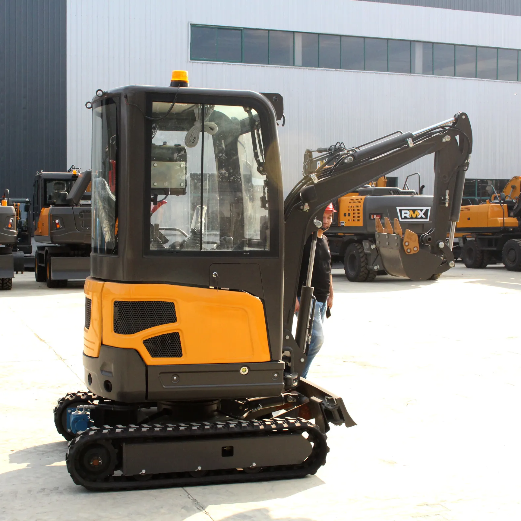 Mini Home Excavator FW35T - - Fullwin Machinery 3