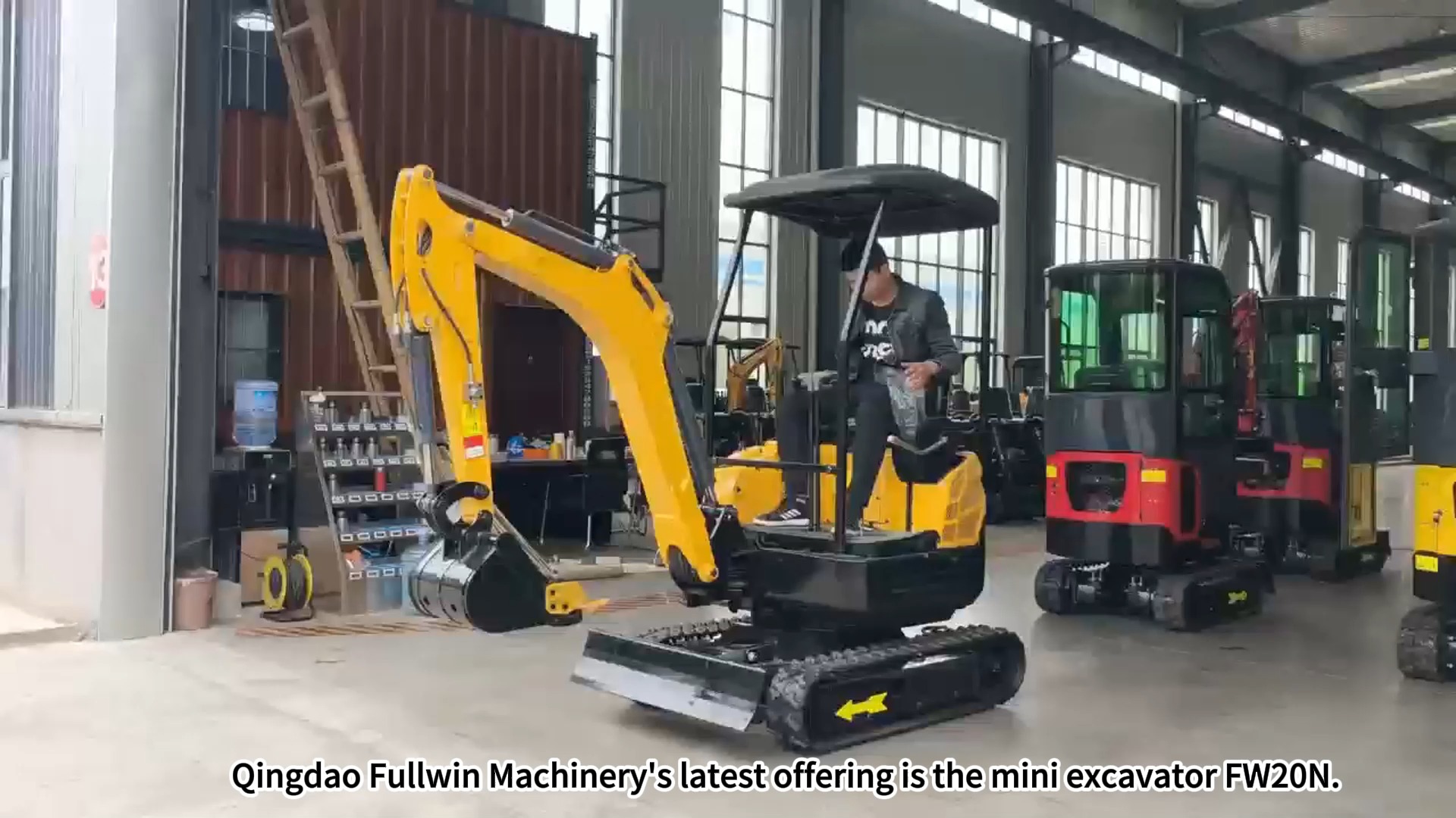 Free Shipping Mini Excavator FW20N 1