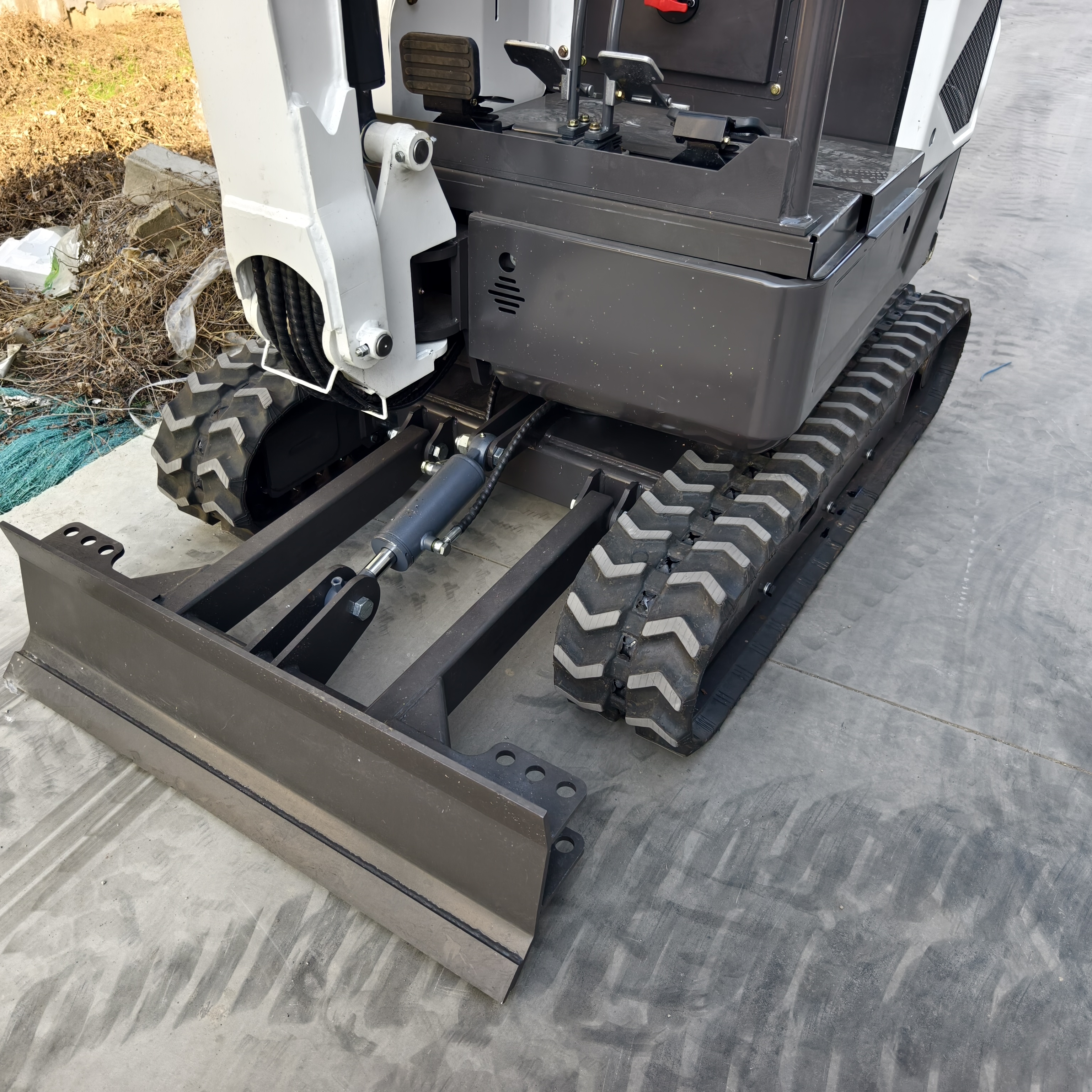 New Design FW20 Mini Excavator 7