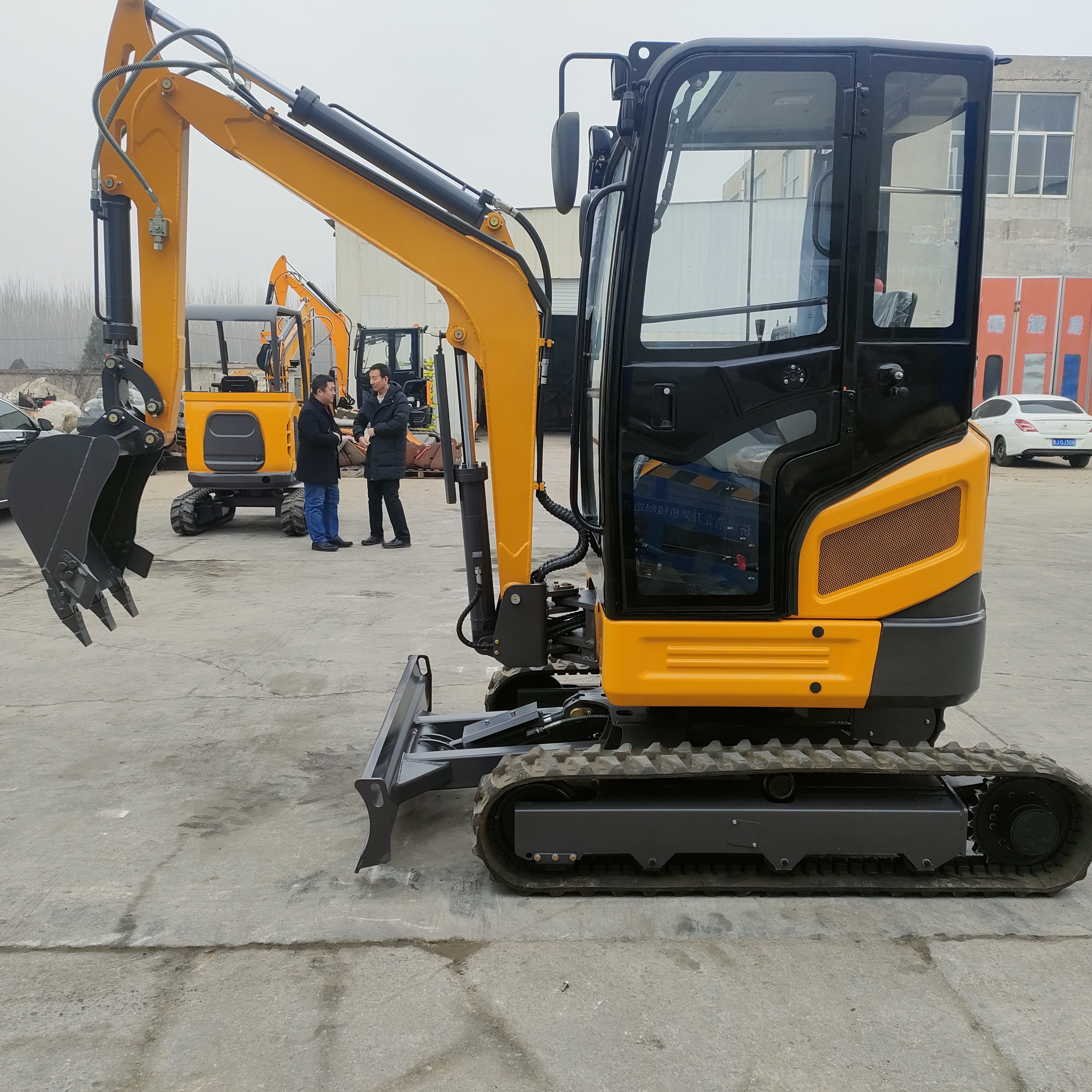 Micro Mini Digger Petites machines de construction Excavatrices Excavatrice sur chenilles 2