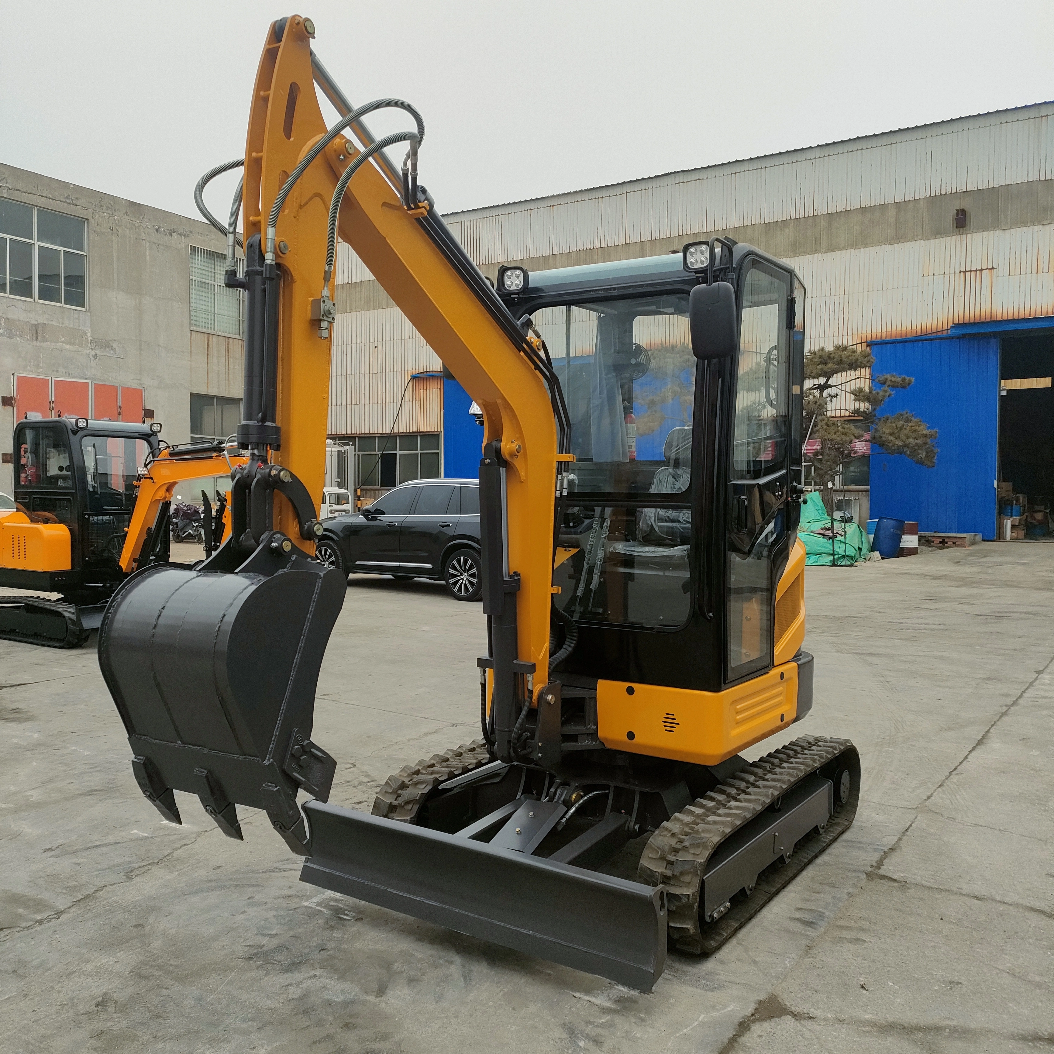 3Ton Mini Excavators in Stock Earthmoving Machinery Mini Diggers Agriculture Excavators Machines Mini Excavators for Sale 1