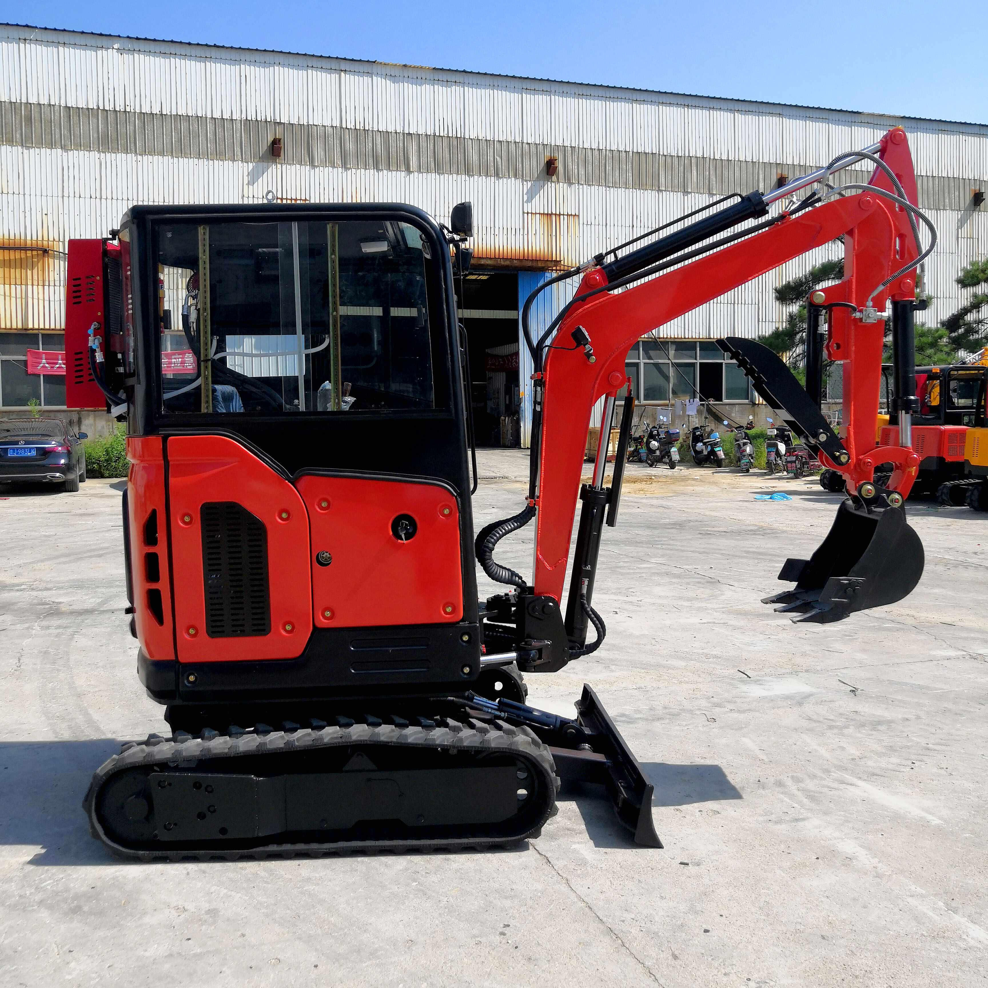 CE EPA Euro5 Fullwin 2.6 Ton Mini Excavator en venta 8