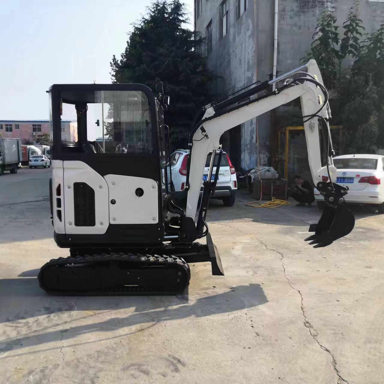 CE EPA Euro5 Fullwin 2.6 Ton Mini Excavator en venta 6