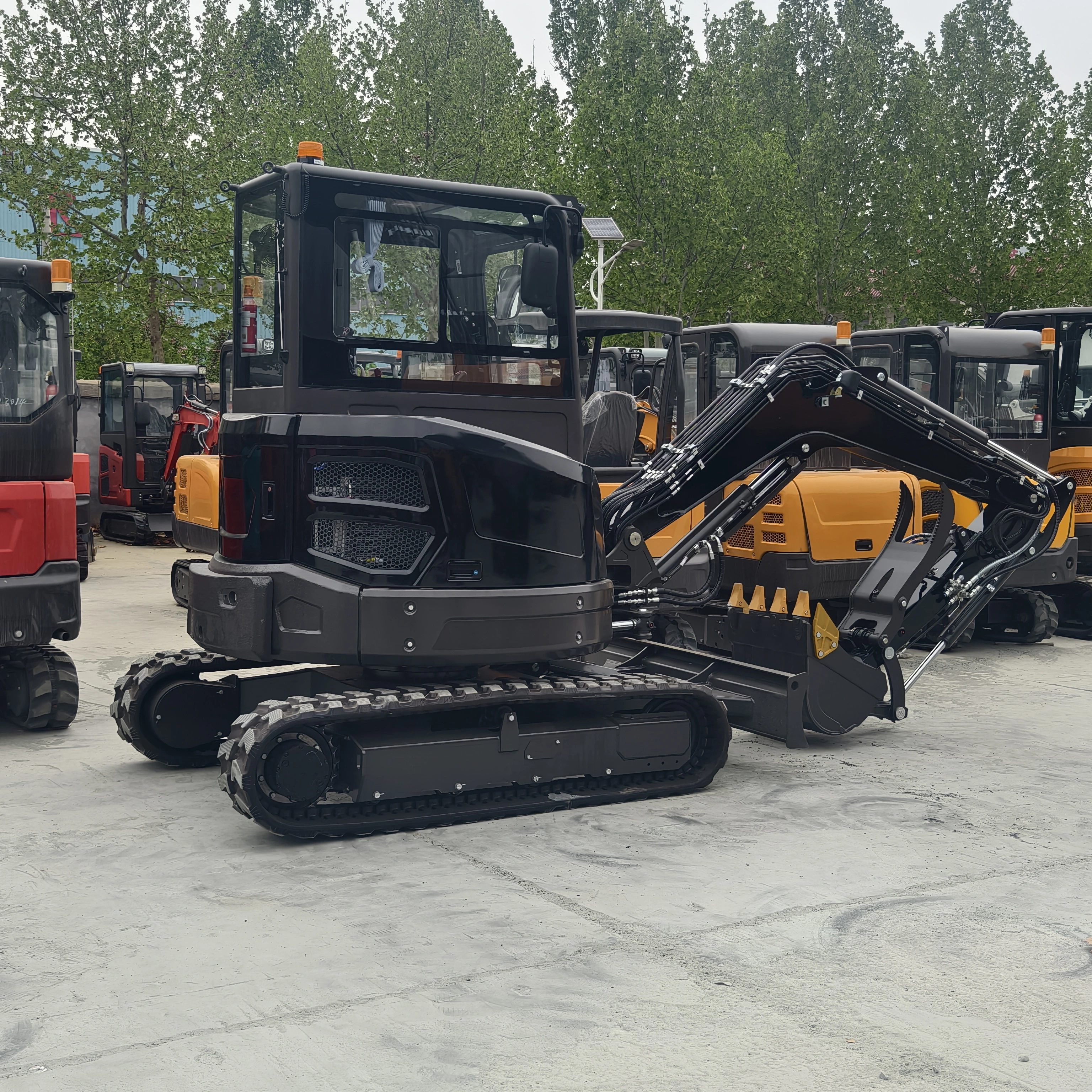 Haute performance 4ton mini excavateurs Excavation River / Terre Construction Machines agricoles Mini excavatrice Vente à chaud 1
