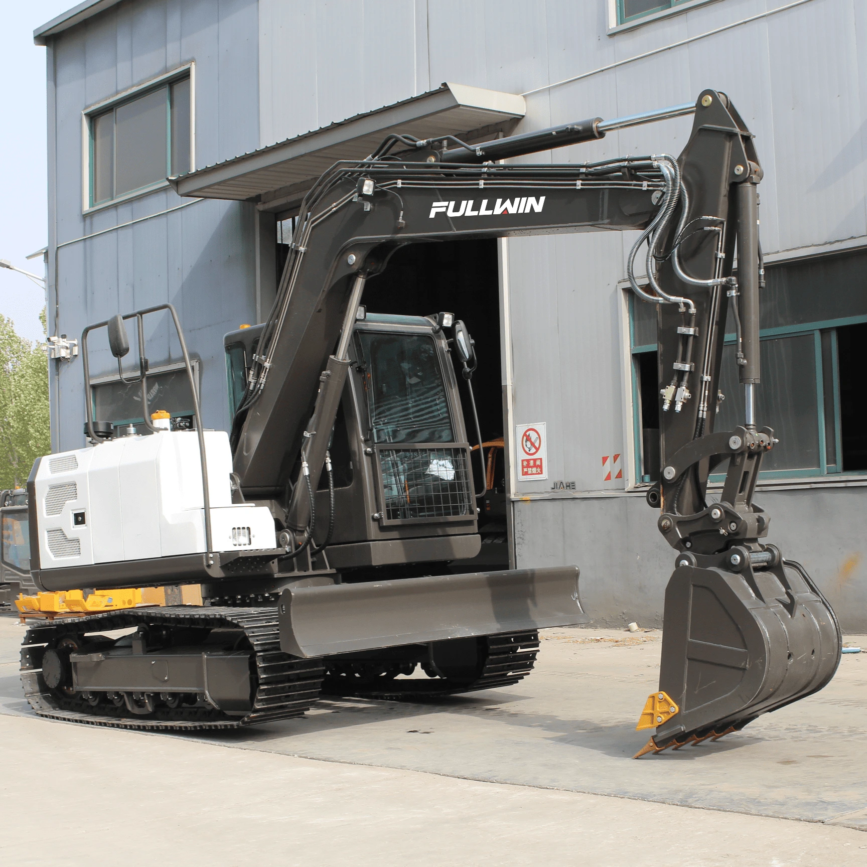 7-тонный мини-экскаватор