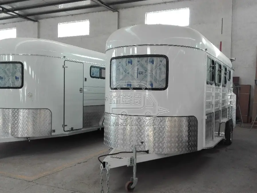 Best Large Food Trailer Company 5