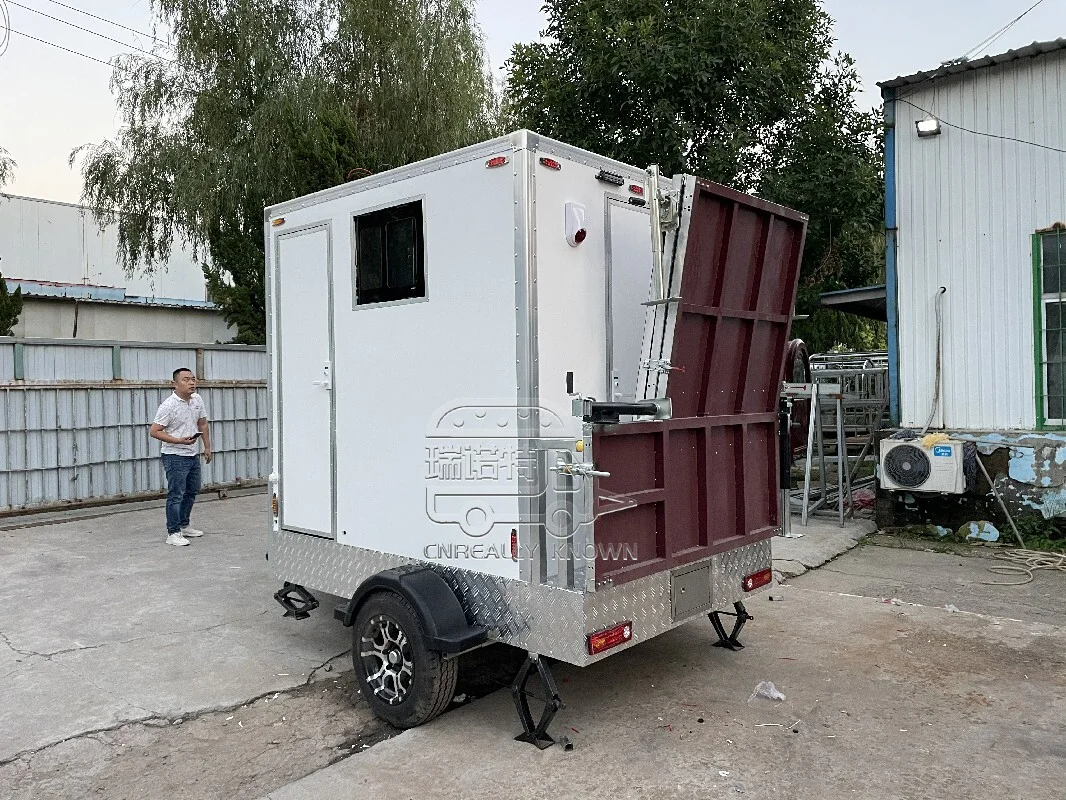 CK-280CS ADA-Compliant Mobile Toil Trailer 1